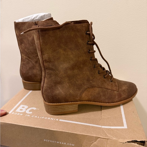 Born In California Shoes - Lace up vegan leather combat boots